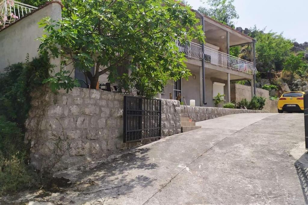 Nature Bay Apartment Kotor Ngoại thất bức ảnh