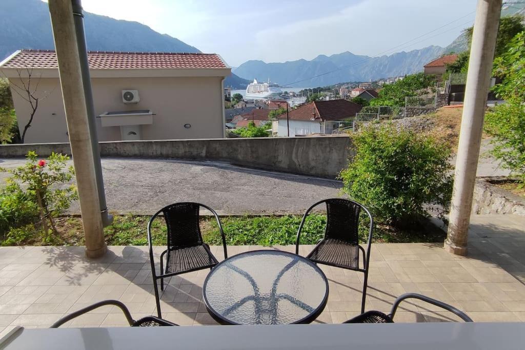 Nature Bay Apartment Kotor Ngoại thất bức ảnh