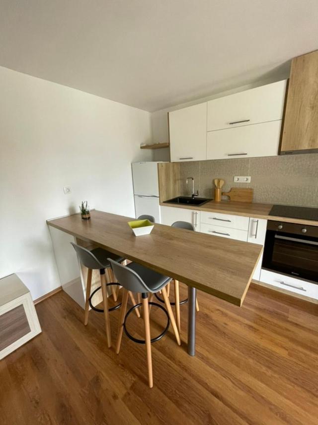 Nature Bay Apartment Kotor Ngoại thất bức ảnh
