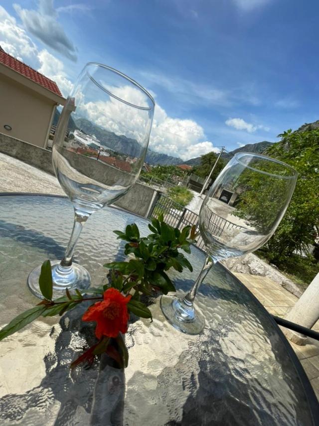 Nature Bay Apartment Kotor Ngoại thất bức ảnh