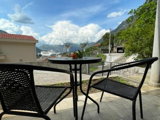 Nature Bay Apartment Kotor Ngoại thất bức ảnh